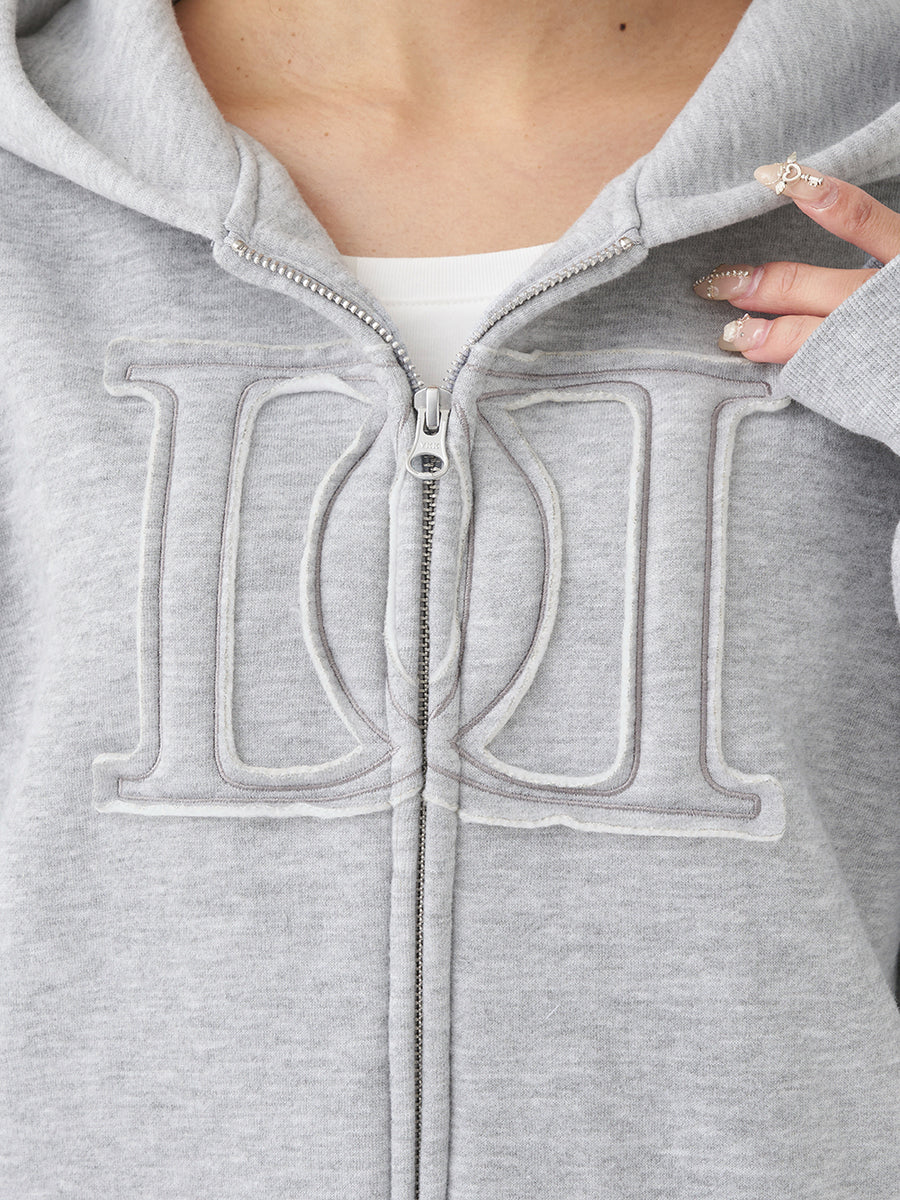 モデル：163cm（着用サイズ：FREE　着用カラー：GRY）