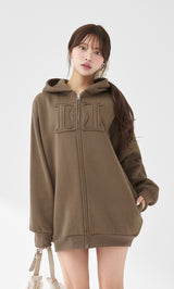 モデル：163cm（着用サイズ：FREE　着用カラー：MOC）