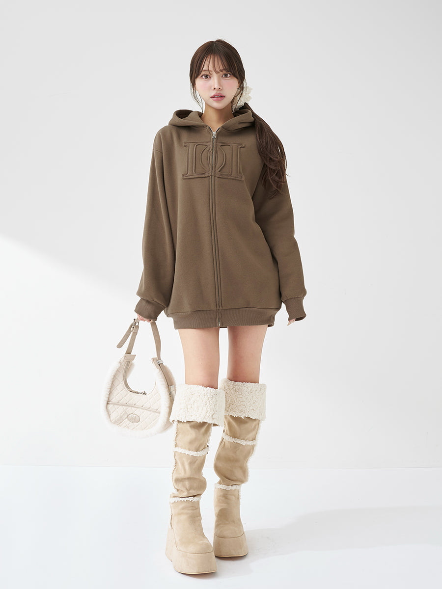 モデル：163cm（着用サイズ：FREE　着用カラー：MOC）