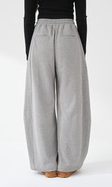 モデル：163cm（着用サイズ：FREE　着用カラー：GRY）