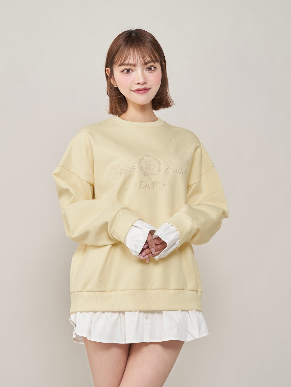 モデル：163cm（着用サイズ：FREE　着用カラー：YEL）