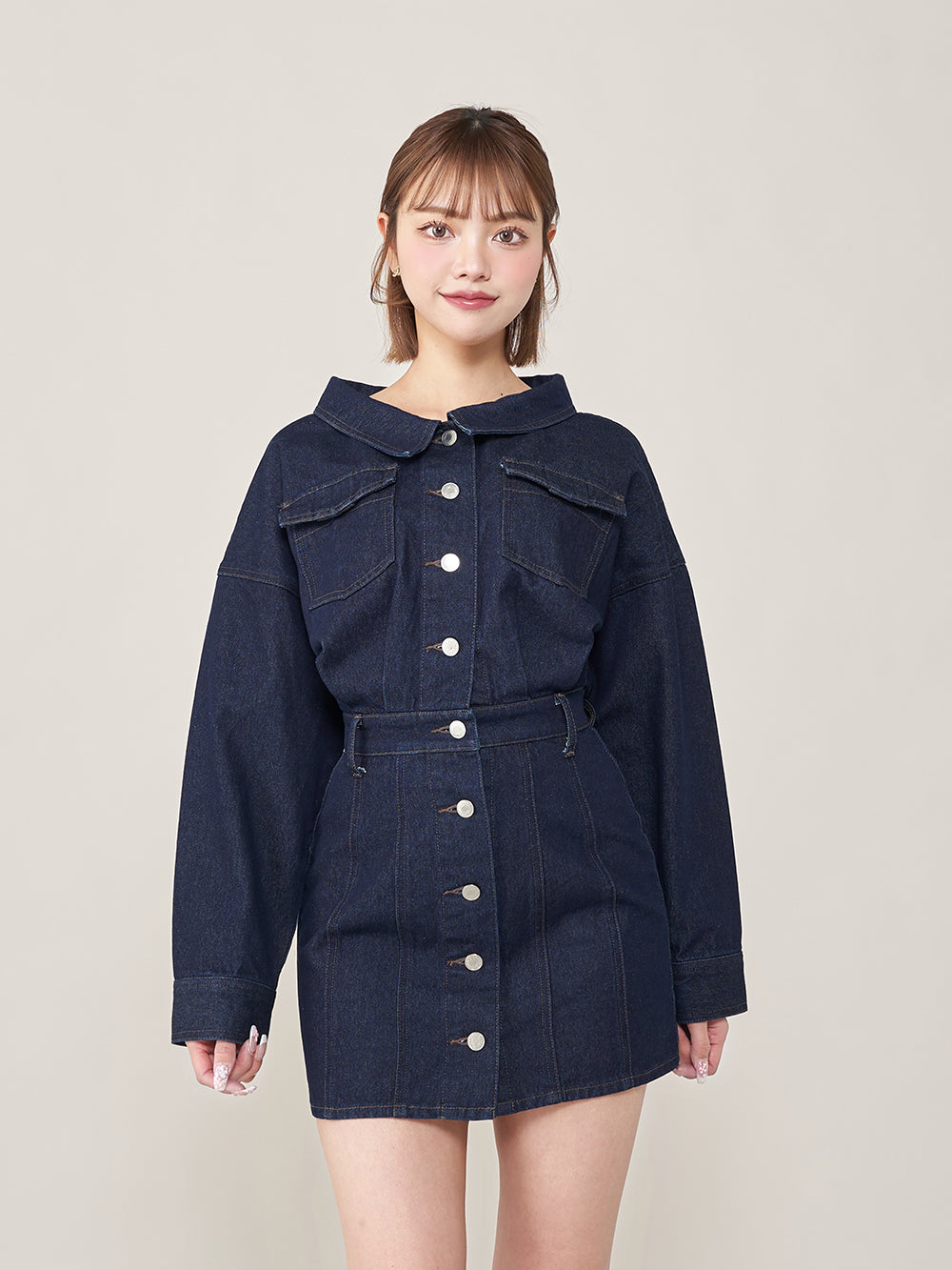 モデル：163cm（着用サイズ：FREE　着用カラー：IND）
