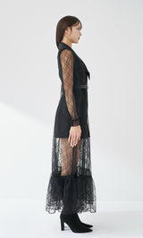 モデル：163cm（着用サイズ：FREE　着用カラー：BLK）