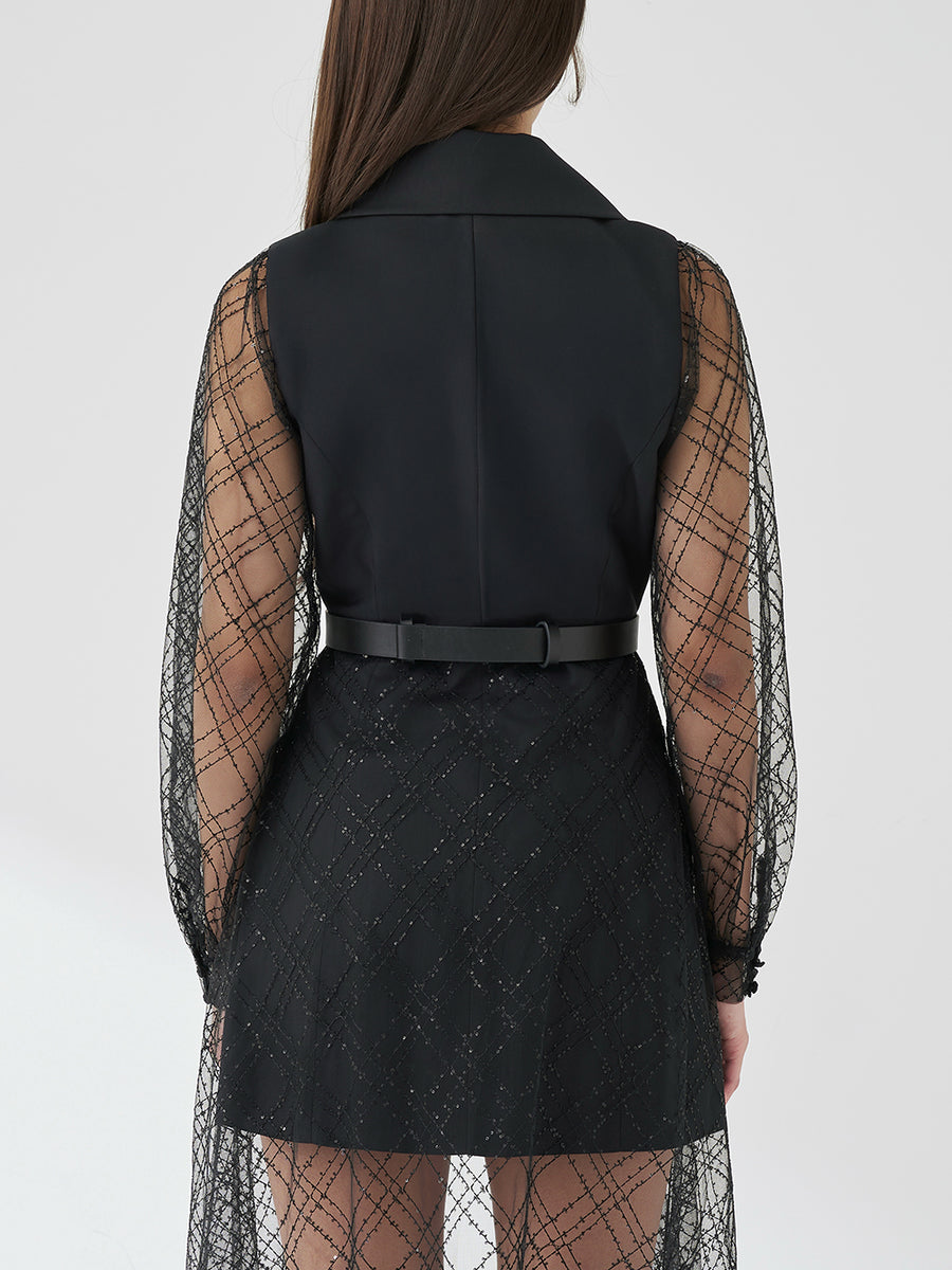 モデル：163cm（着用サイズ：FREE　着用カラー：BLK）