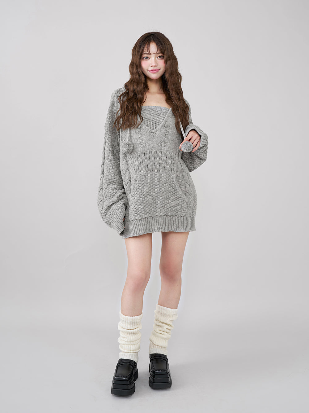 モデル：163cm（着用サイズ：FREE　着用カラー：GRY）