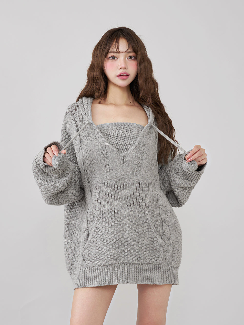 モデル：163cm（着用サイズ：FREE　着用カラー：GRY）