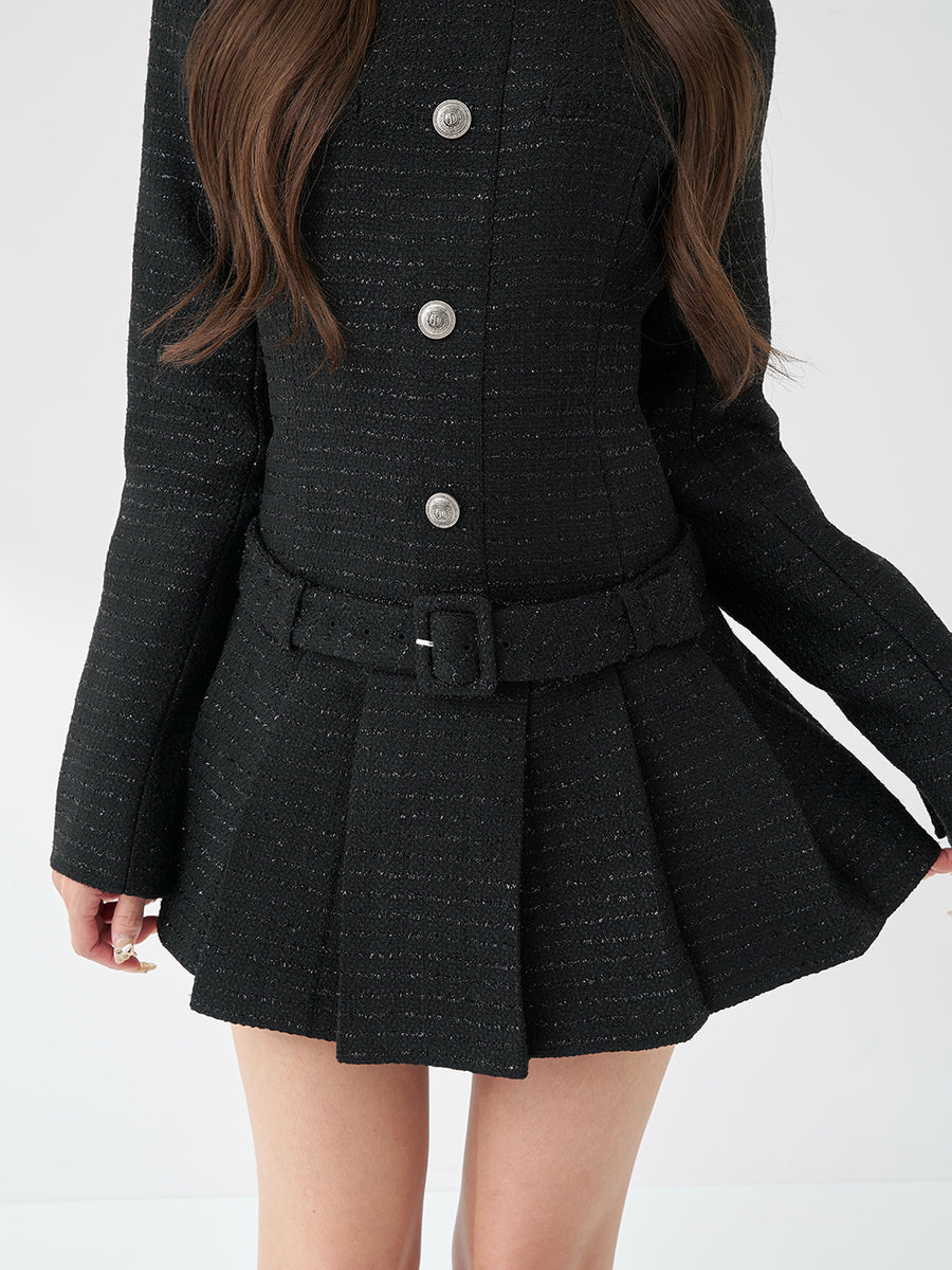 モデル：163cm（着用サイズ：FREE　着用カラー：BLK）