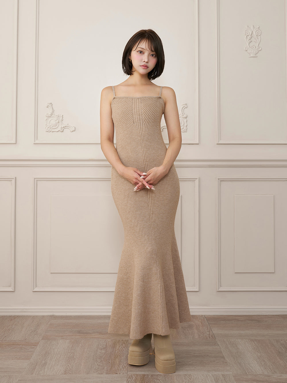 モデル：163cm（着用サイズ：FREE　着用カラー：BEG）