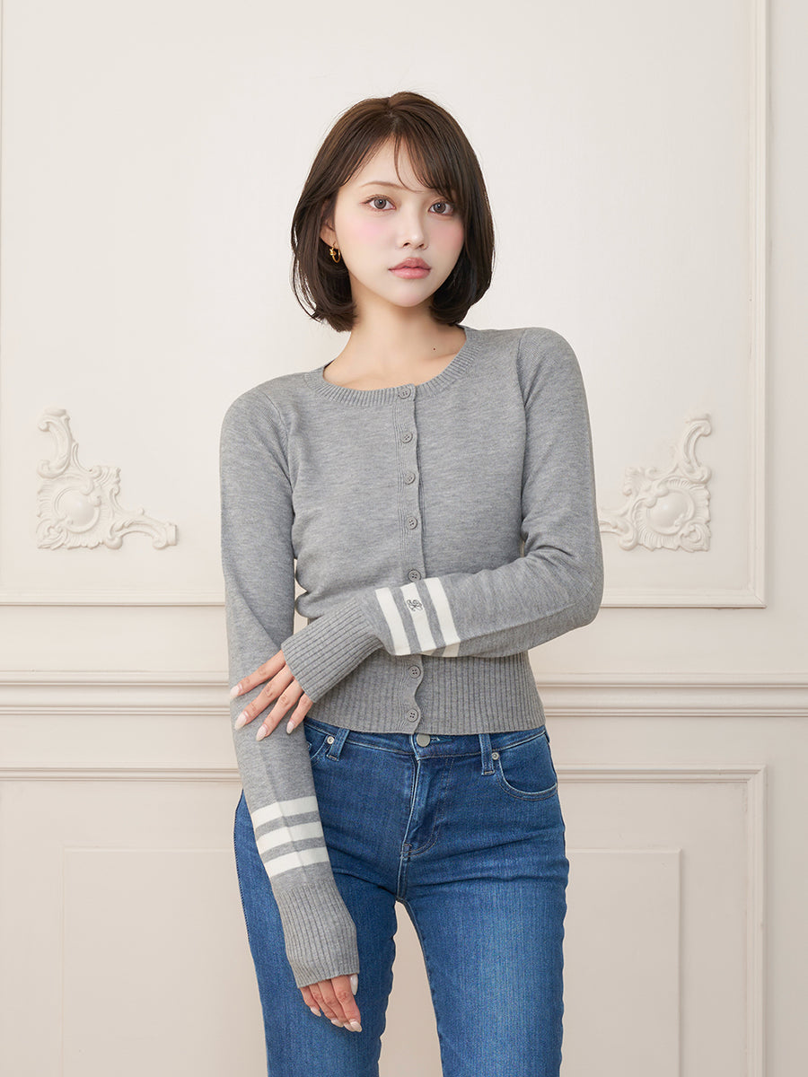 モデル：163cm（着用サイズ：FREE　着用カラー：GRY）