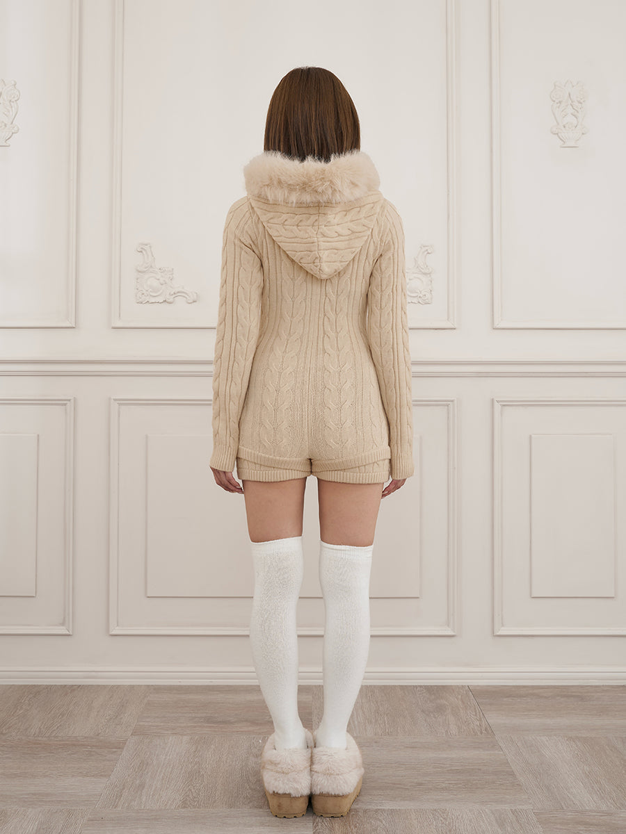 モデル：163cm（着用サイズ：FREE　着用カラー：BEG）