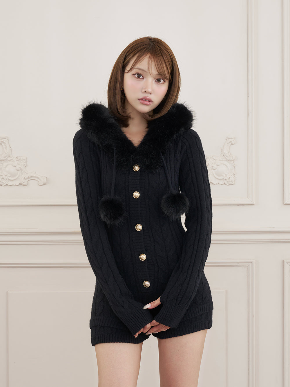モデル：163cm（着用サイズ：FREE　着用カラー：BLK）