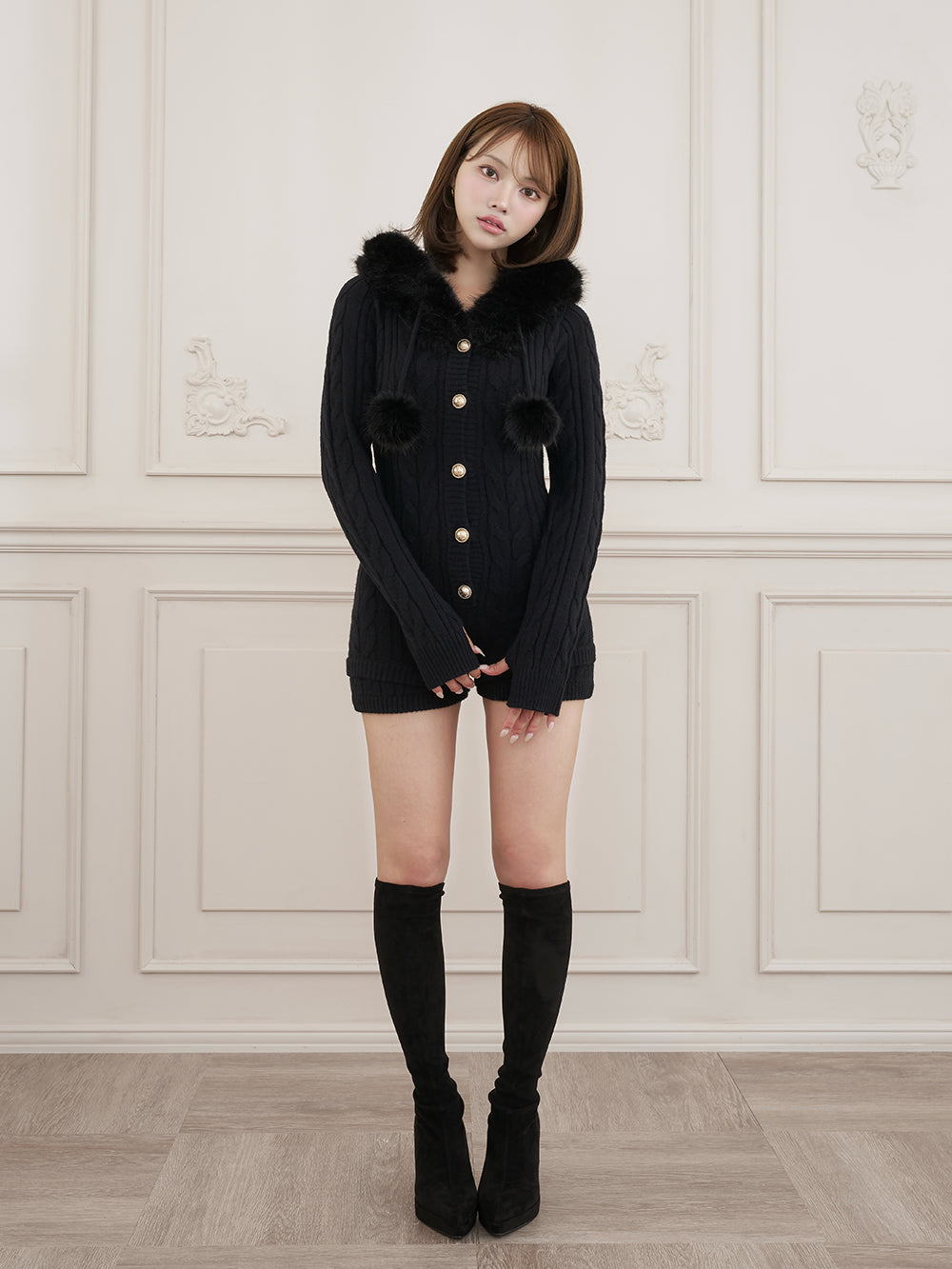 モデル：163cm（着用サイズ：FREE　着用カラー：BLK）