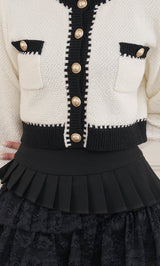 モデル：163cm（着用サイズ：FREE　着用カラー：WHT）