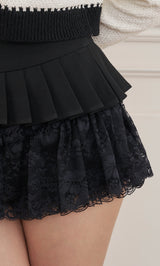 モデル：163cm（着用サイズ：S　着用カラー：BLK）