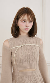 モデル：163cm（着用サイズ：FREE　着用カラー：BEG）