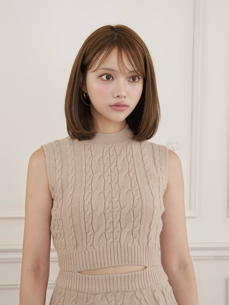 モデル：163cm（着用サイズ：FREE　着用カラー：BEG）