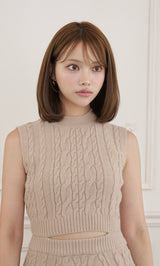 モデル：163cm（着用サイズ：FREE　着用カラー：BEG）