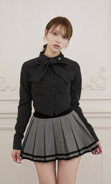モデル：163cm（着用サイズ：FREE　着用カラー：BLK）