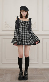モデル：163cm（着用サイズ：FREE　着用カラー：BLK）