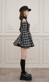モデル：163cm（着用サイズ：FREE　着用カラー：BLK）