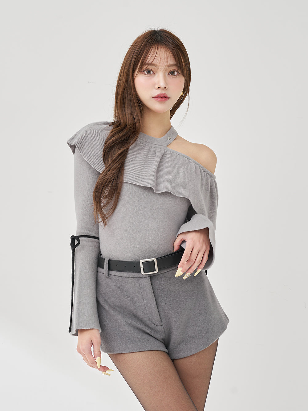 モデル：163cm（着用サイズ：FREE　着用カラー：GRY）