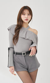 モデル：163cm（着用サイズ：FREE　着用カラー：GRY）