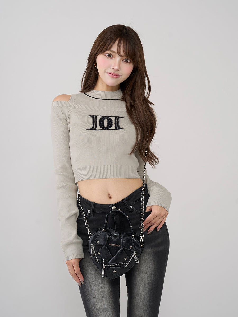 モデル：163cm（着用サイズ：FREE　着用カラー：GRY）