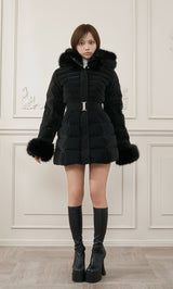モデル：163cm（着用サイズ：S　着用カラー：BLK）