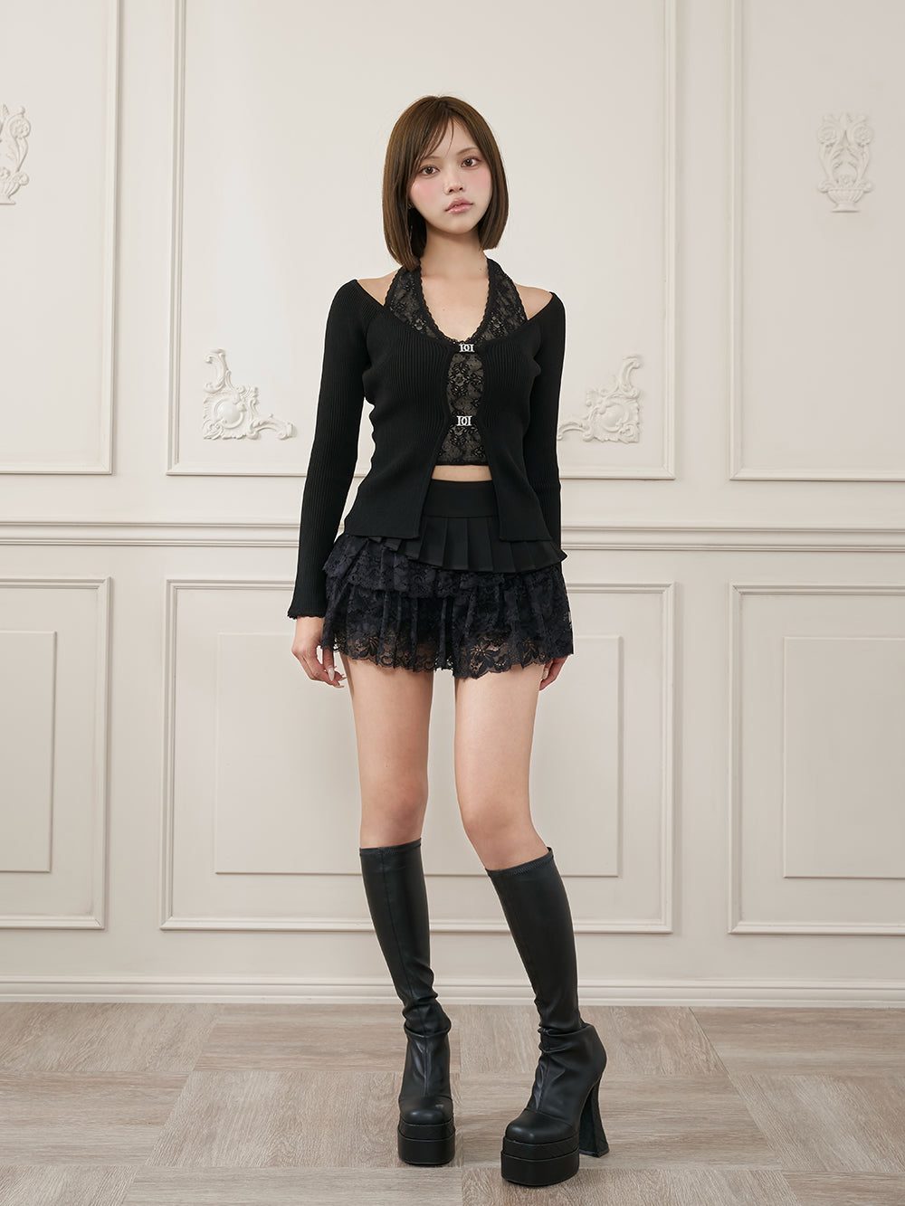 モデル：163cm（着用サイズ：FREE　着用カラー：BLK）