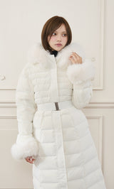 モデル：163cm（着用サイズ：S　着用カラー：WHT）