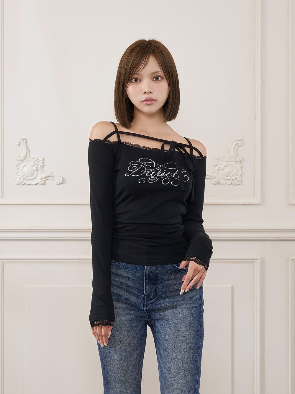 モデル：163cm（着用サイズ：FREE　着用カラー：BLK）