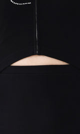 モデル：163cm（着用サイズ：FREE　着用カラー：BLK）