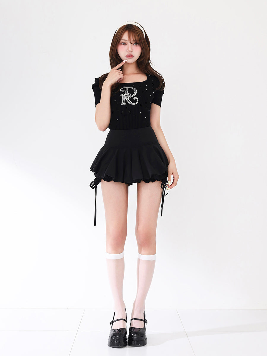 モデル：163cm（着用サイズ：FREE　着用カラー：BLK）