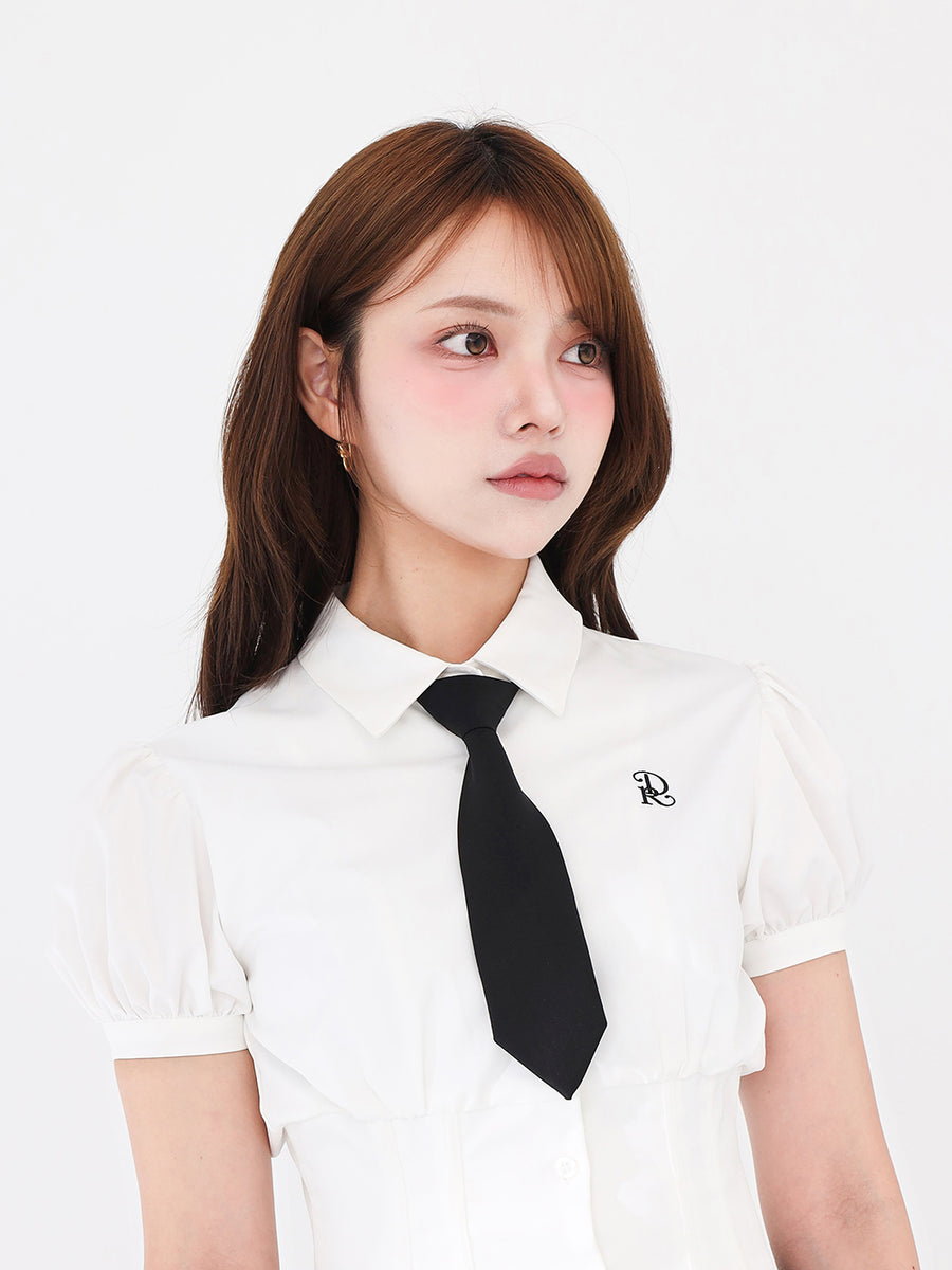モデル：163cm（着用サイズ：FREE　着用カラー：WHT）