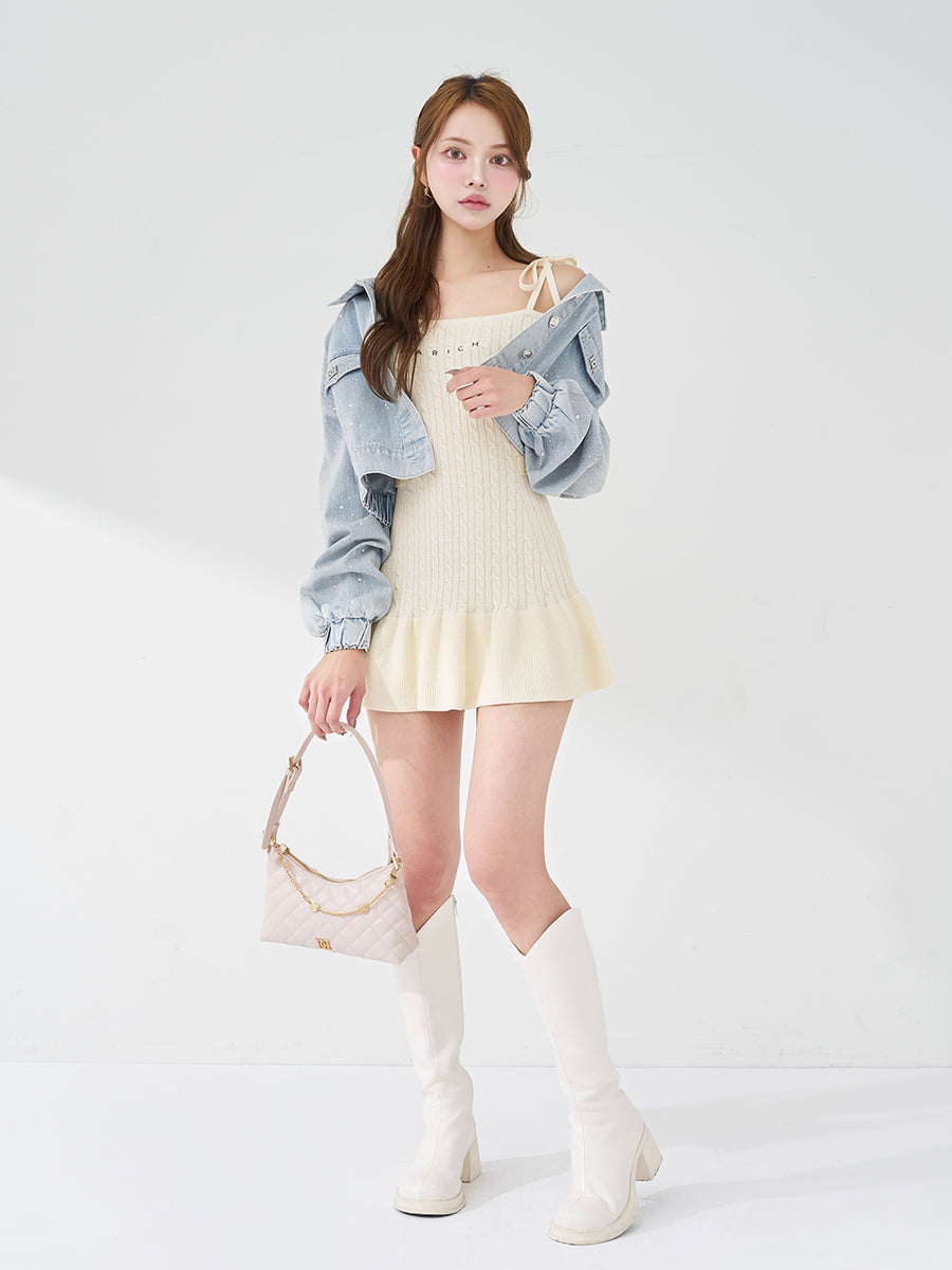 モデル：163cm（着用サイズ：M　着用カラー：I-BLU）