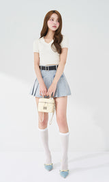 モデル：163cm（着用サイズ：FREE　着用カラー：WHT）