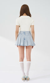 モデル：163cm（着用サイズ：M　着用カラー：I-BLU）