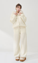 モデル：163cm（着用サイズ：FREE　着用カラー：IVO）