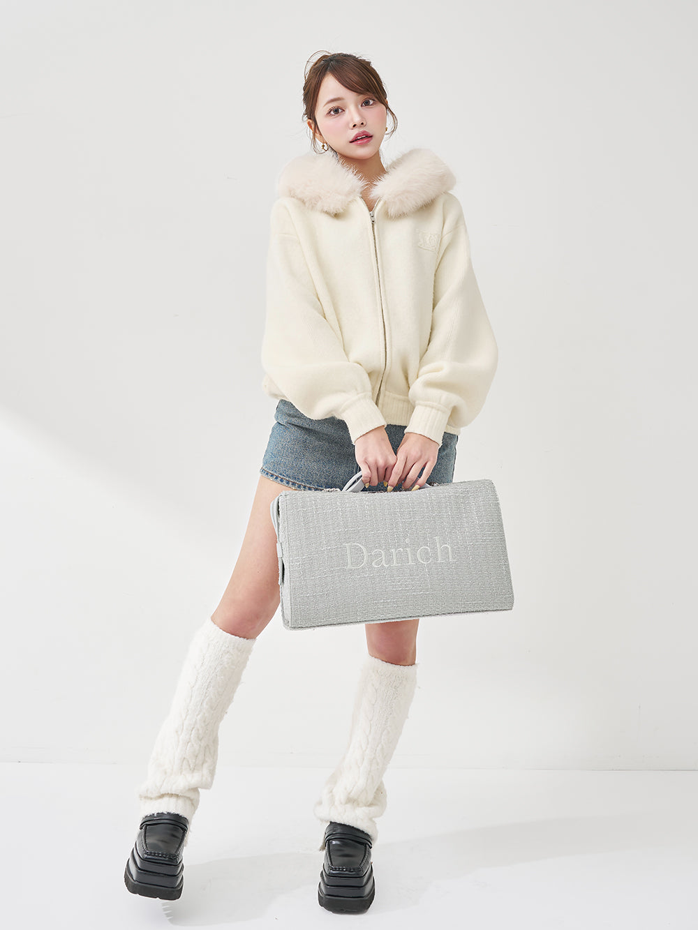 サイズ：FREE　カラー：SAX