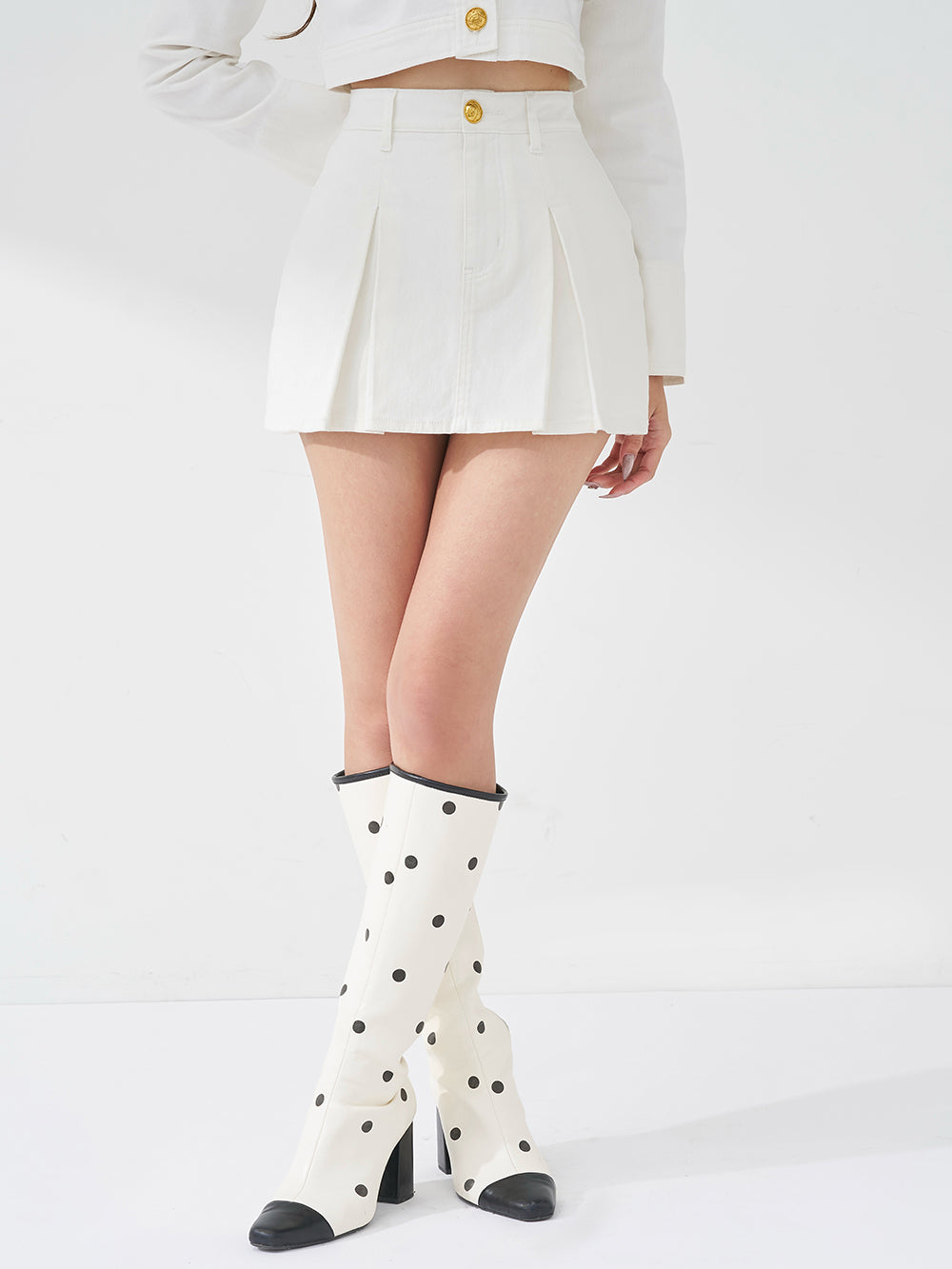 DD Button Denim Skort - wht
