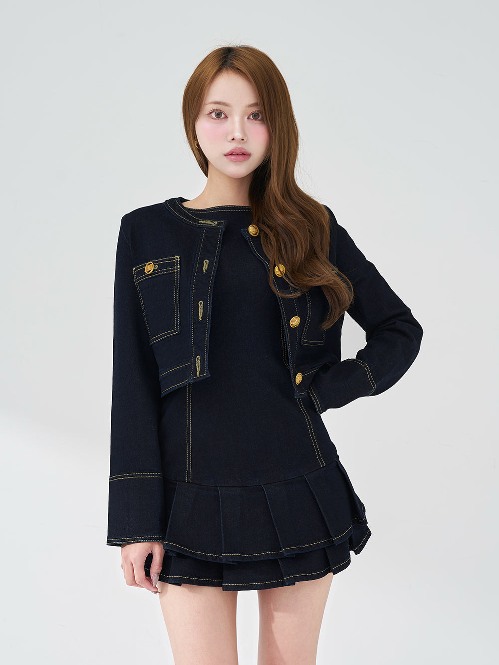 モデル：163cm（着用サイズ：FREE　着用カラー：IND）