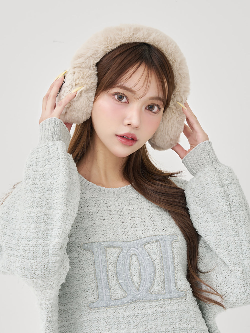 モデル：163cm（着用サイズ：FREE　着用カラー：SAX）