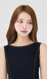 モデル：163cm（着用サイズ：FREE　着用カラー：IND）