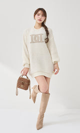 モデル：163cm（着用サイズ：FREE　着用カラー：WHT）