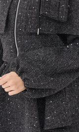 モデル：163cm（着用サイズ：FREE　着用カラー：BLK）