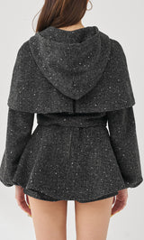 モデル：163cm（着用サイズ：FREE　着用カラー：BLK）