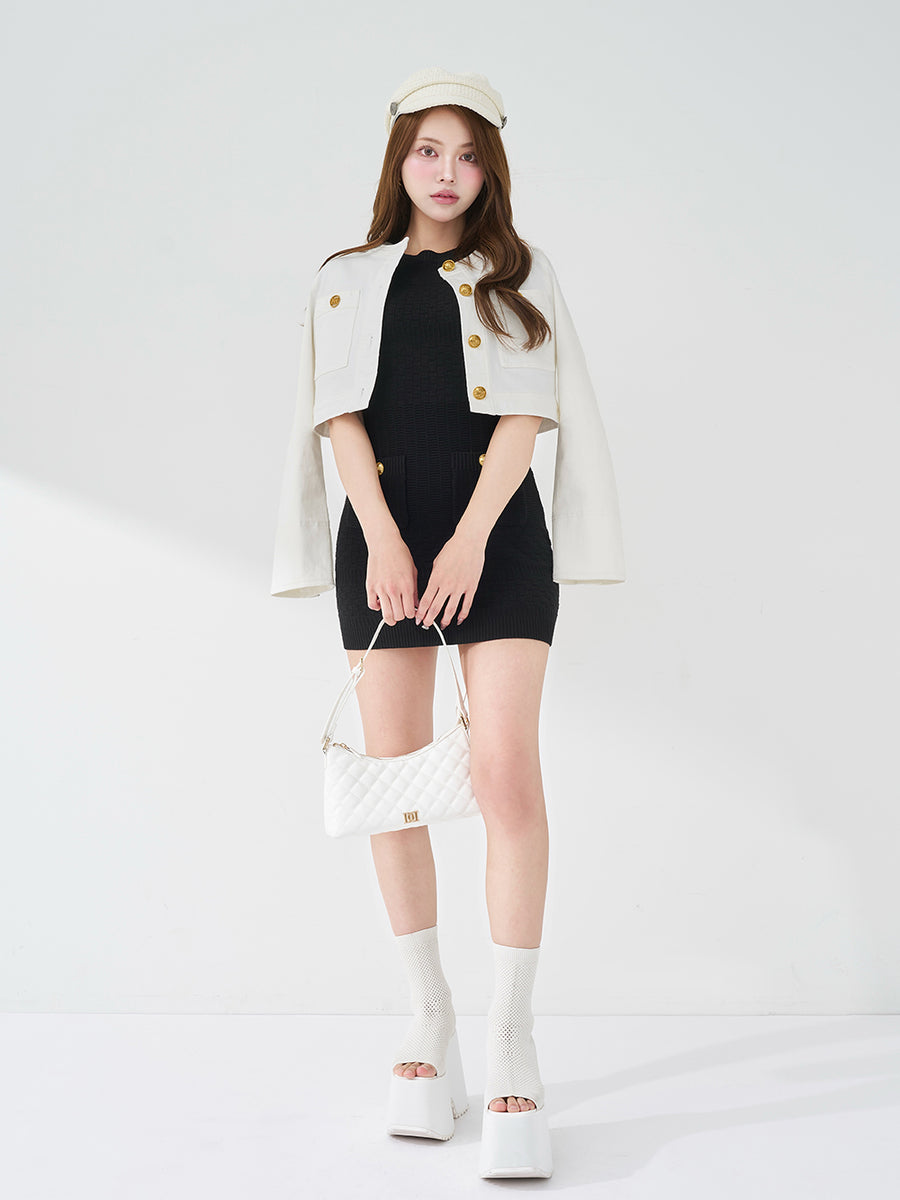 モデル：163cm（着用サイズ：S　着用カラー：WHT）