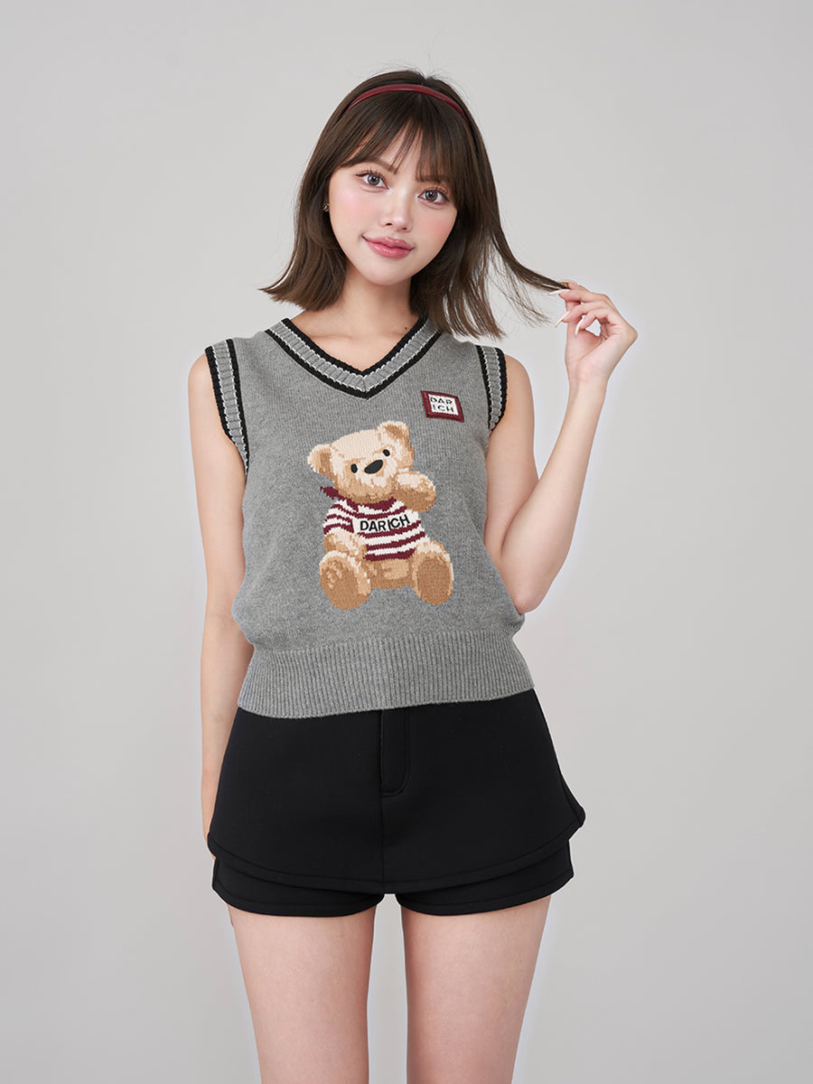 モデル：163cm（着用サイズ：FREE　着用カラー：GRY）
