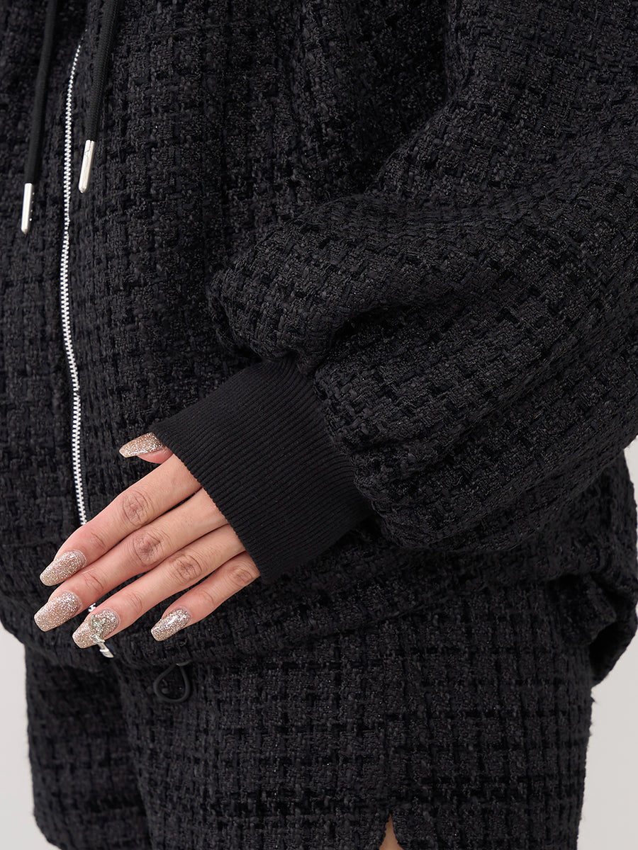 モデル：163cm（着用サイズ：FREE　着用カラー：BLK）