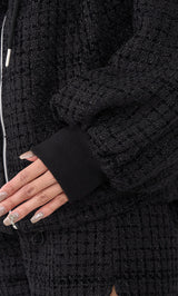 モデル：163cm（着用サイズ：FREE　着用カラー：BLK）